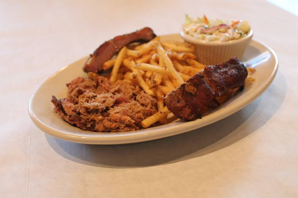 Boomers | restaurant | 1335 N Hayden Island Dr, Portland, OR 97217, USA | 5035172041 OR +1 503-517-2041