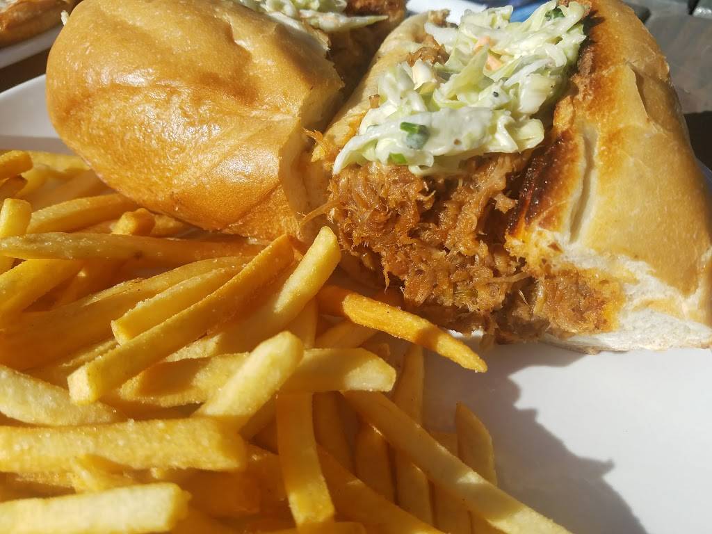 Rileys | restaurant | 5331 E 2nd St, Long Beach, CA 90803, USA | 5628561612 OR +1 562-856-1612