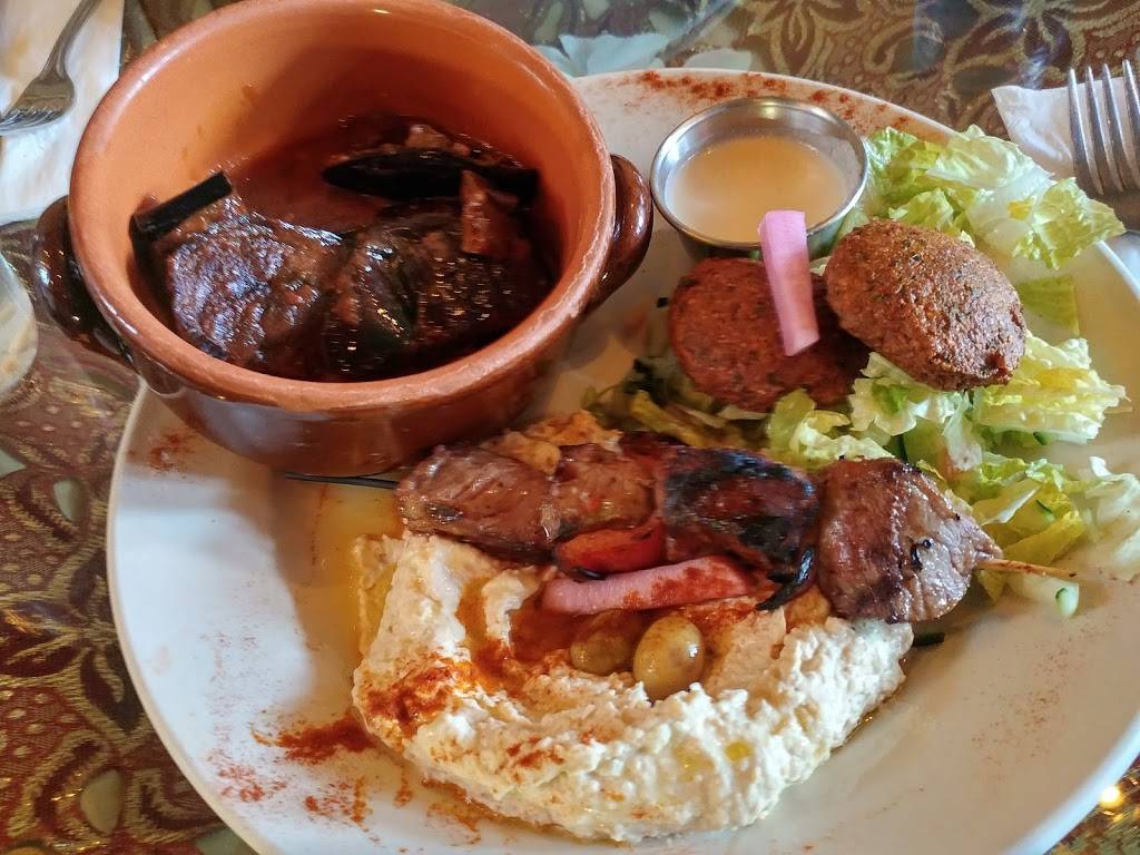 Bennies | restaurant | 54 E Palisade Ave, Englewood, NJ 07631, USA | 2018945700 OR +1 201-894-5700