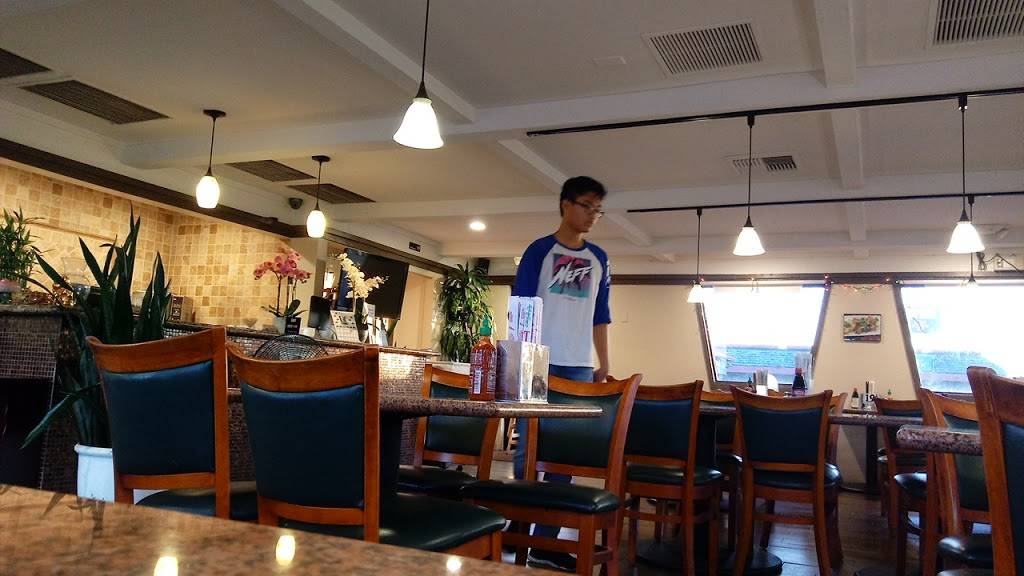 Oxtail Pho | restaurant | 10692 Katella Ave, Anaheim, CA 92804, USA | 7146136282 OR +1 714-613-6282