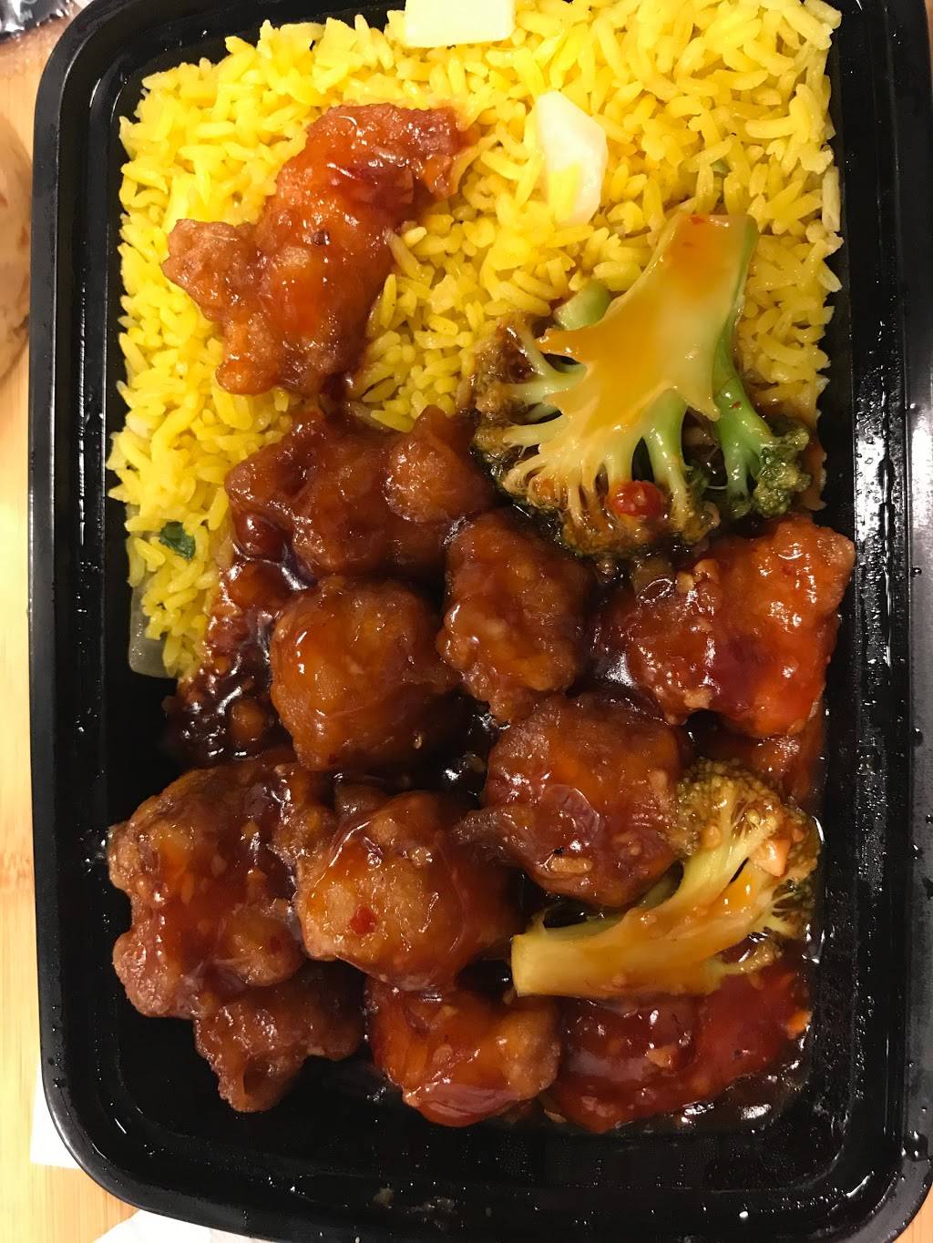 Dragon Express | meal delivery | 1855 7th St NW, Washington, DC 20001, USA | 2022349803 OR +1 202-234-9803