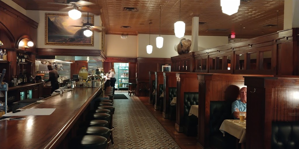 Teds Montana Grill | restaurant | 1954 Village Green Way, Tallahassee, FL 32308, USA | 8505618337 OR +1 850-561-8337