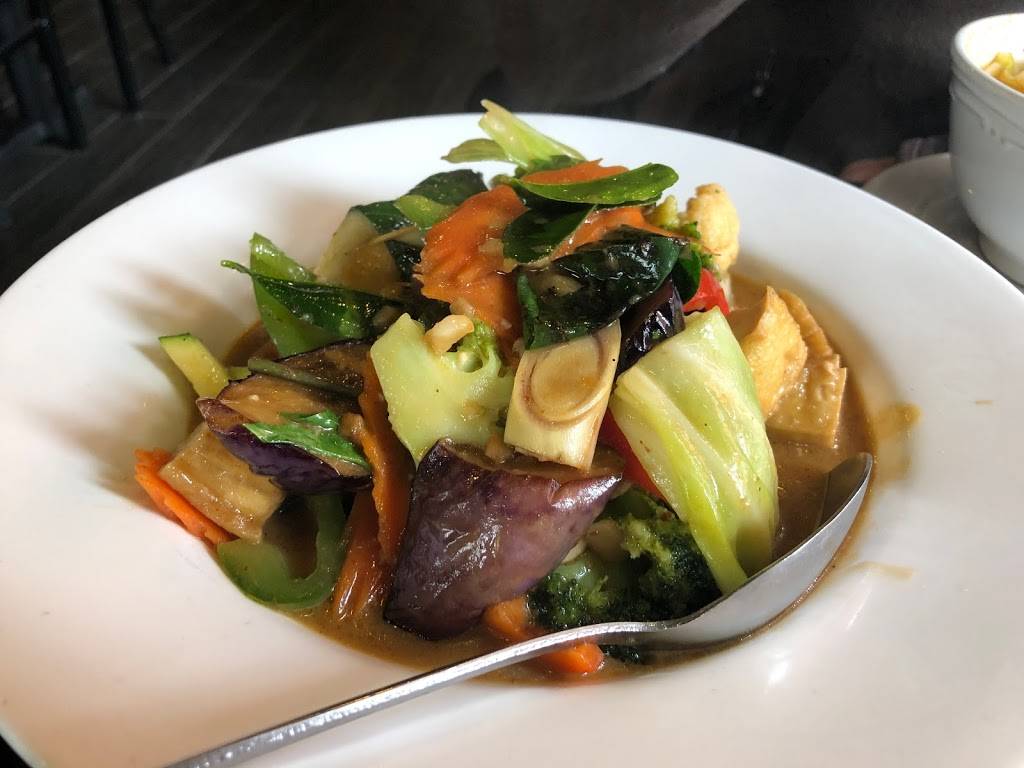 Sawasdee Thai Cuisine | restaurant | 1830 J St, Sacramento, CA 95811, USA | 9163298678 OR +1 916-329-8678