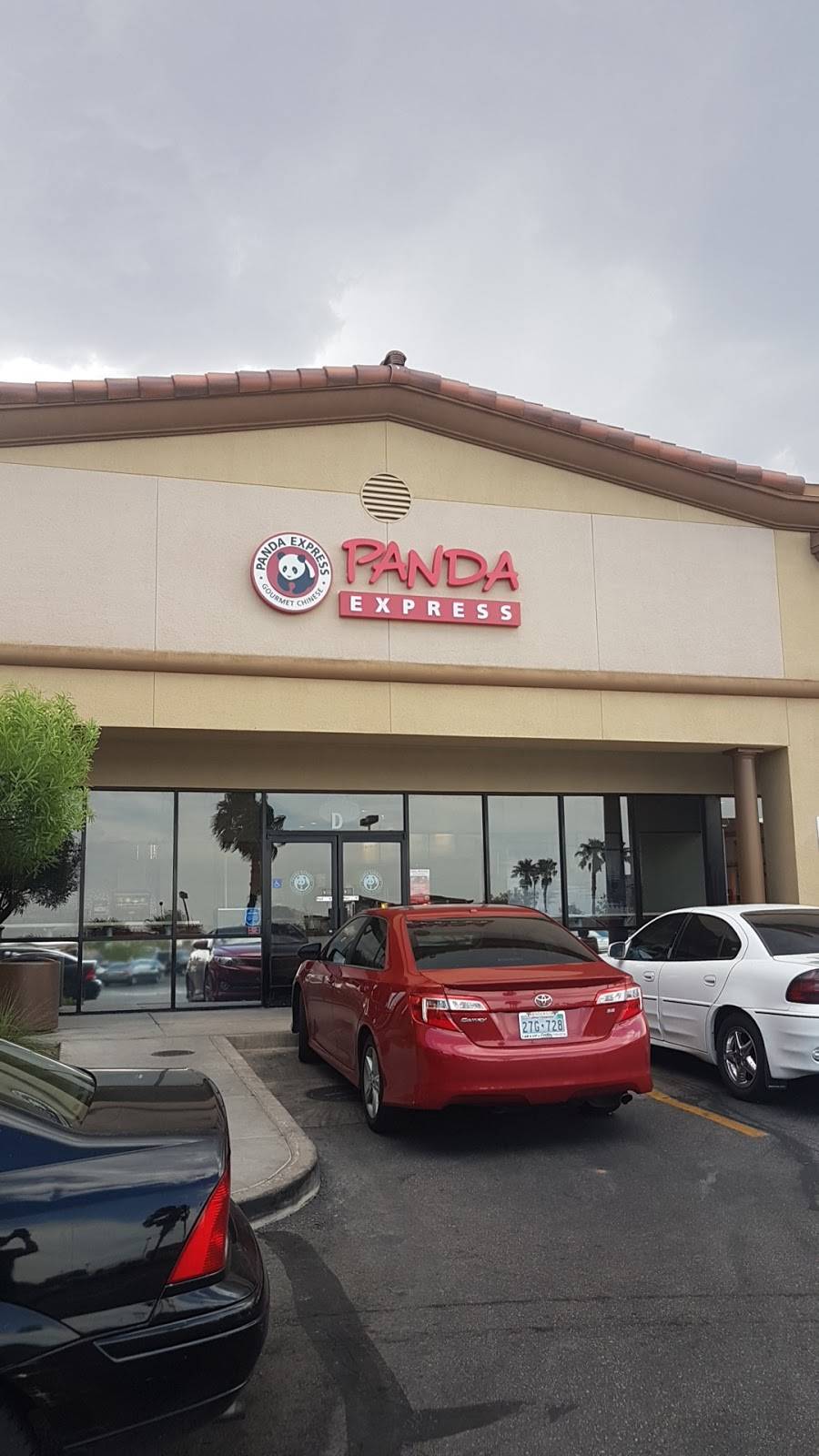 Panda Express | restaurant | 591 College Drive Suite #d, Henderson, NV 89015, USA | 7025580956 OR +1 702-558-0956