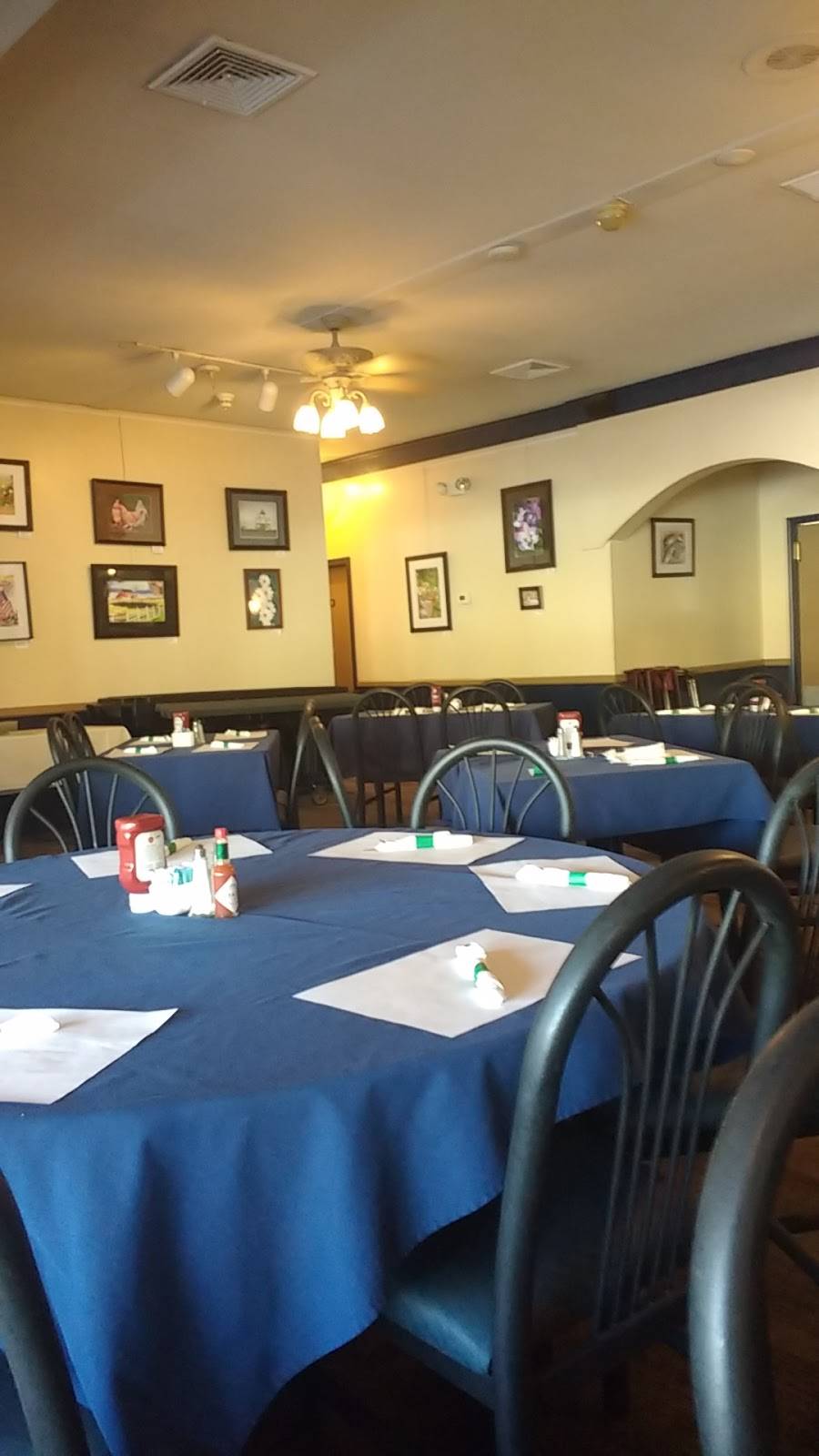 Pike Restaurant & Tap House | restaurant | 985 Baltimore Pike, Gettysburg, PA 17325, USA | 7173349227 OR +1 717-334-9227