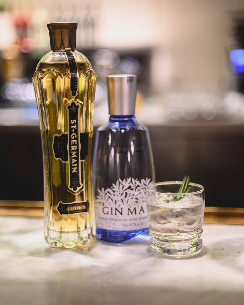 Artigianale Ristorante & Enoteca | restaurant | 5100 Rutherford Rd unit 4/5, Woodbridge, ON L4H 2J2, Canada | 9058932774 OR +1 905-893-2774