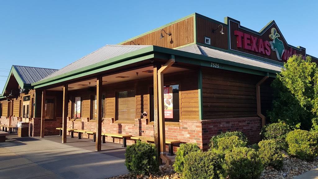 Texas Roadhouse | restaurant | 7525 Eastchase Pkwy, Montgomery, AL 36117, USA | 3343967774 OR +1 334-396-7774