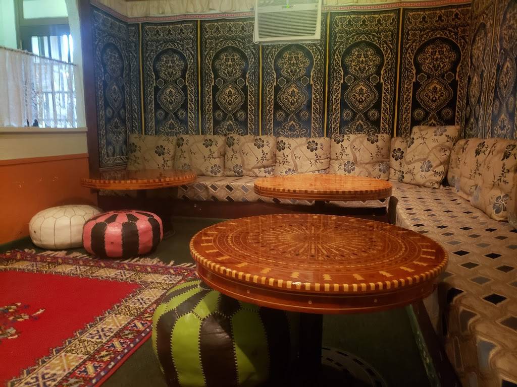 Casablanca Restaurant | restaurant | 19 Hoolai St, Kailua, HI 96734, USA | 8082628196 OR +1 808-262-8196