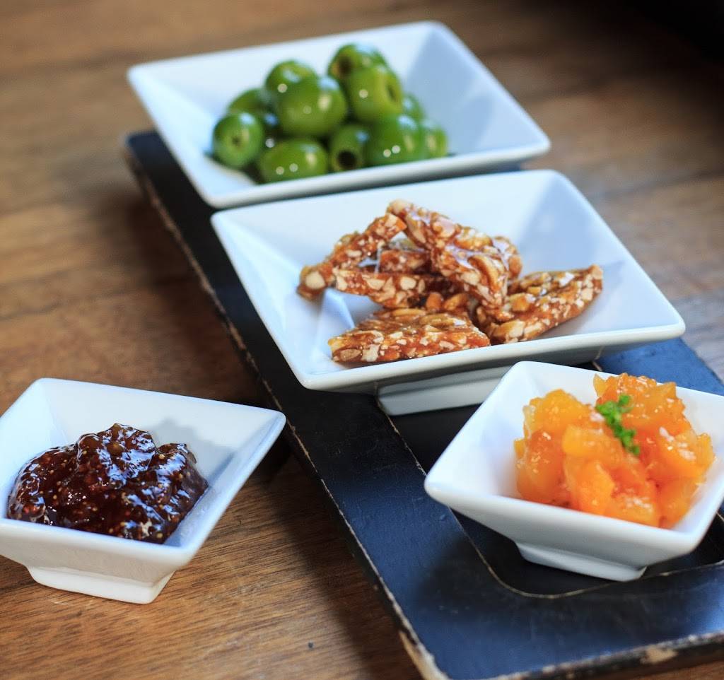 Purple Cafe and Wine Bar | cafe | 430 106th Ave NE, Bellevue, WA 98004, USA | 4255026292 OR +1 425-502-6292