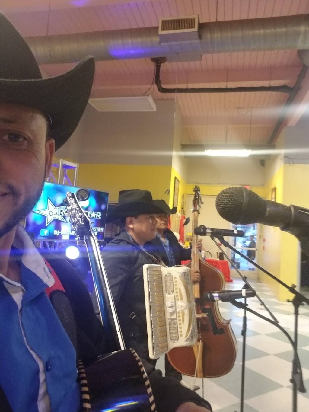 El Perico Y Taqueria Inc | restaurant | 12000 SW Allen Blvd, Beaverton, OR 97005, USA | 5036446270 OR +1 503-644-6270