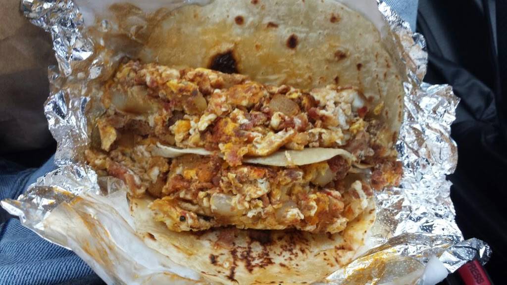 Super Tacos Lucy | restaurant | 1011 Rankin Rd # 7, Houston, TX 77073, USA | 2812091617 OR +1 281-209-1617