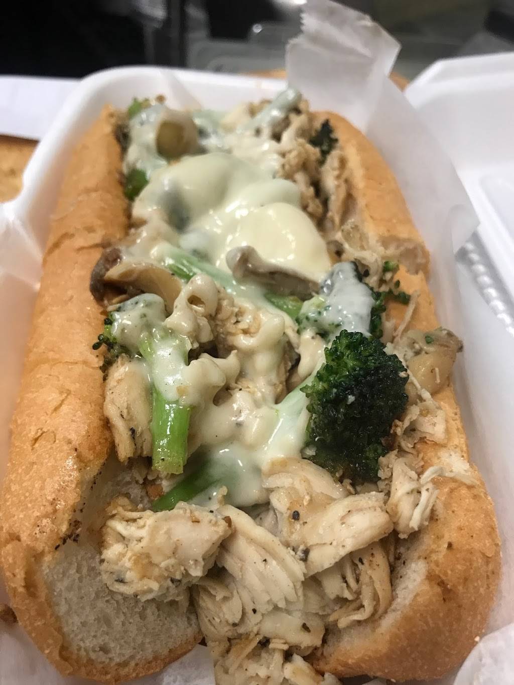 Phillycheesesteakcafe | restaurant | 3115 Western Branch Blvd #118, Chesapeake, VA 23321, USA | 7576063941 OR +1 757-606-3941