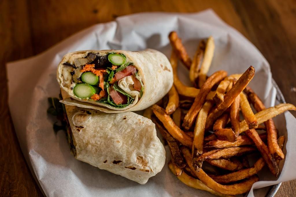 McSwiggans Pub and Restaurant | restaurant | 450 Washington St, Weymouth, MA 02188, USA | 7818122454 OR +1 781-812-2454