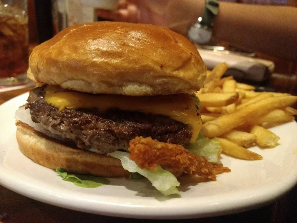 Outback Steakhouse | restaurant | 9395 McKnight Rd, Pittsburgh, PA 15237, USA | 4126355255 OR +1 412-635-5255