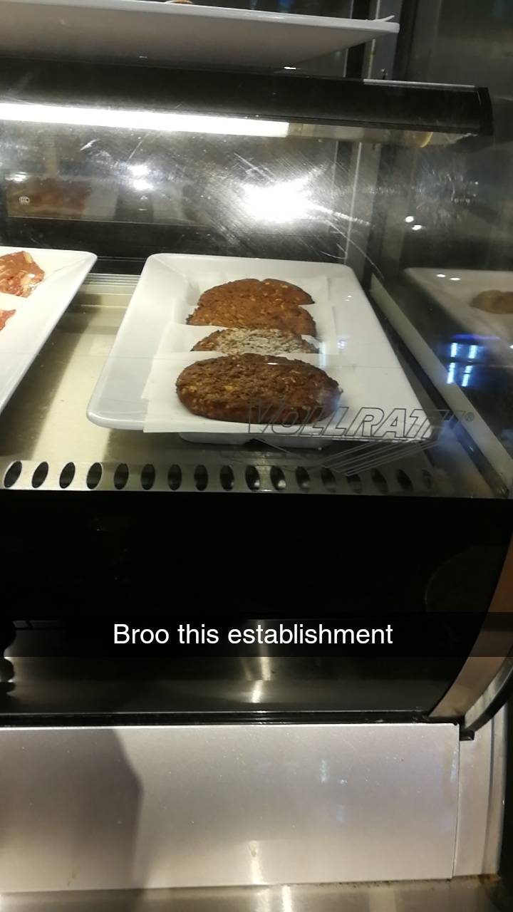 Colman Commons | restaurant | Mississauga, ON L5L 6A2, Canada | 9058285209 OR +1 905-828-5209