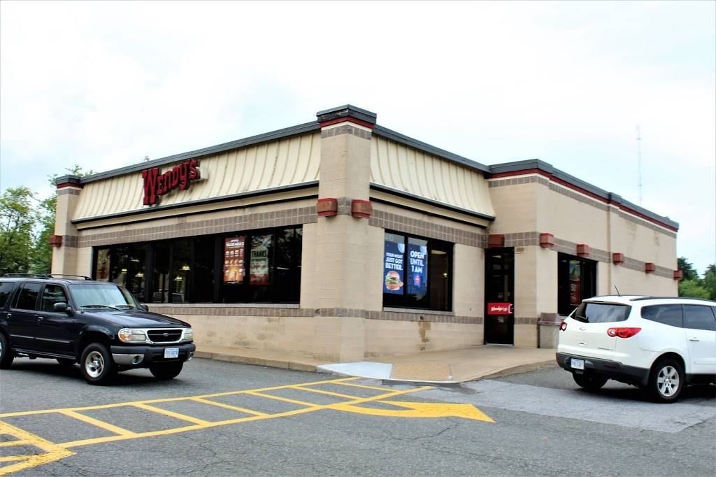 Wendys | restaurant | 2410 Prince William Pkwy, Woodbridge, VA 22192, USA | 7034972546 OR +1 703-497-2546