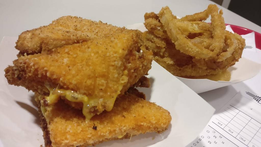 Don & Millies | restaurant | 8405 Q St, Omaha, NE 68127, USA | 4025936099 OR +1 402-593-6099