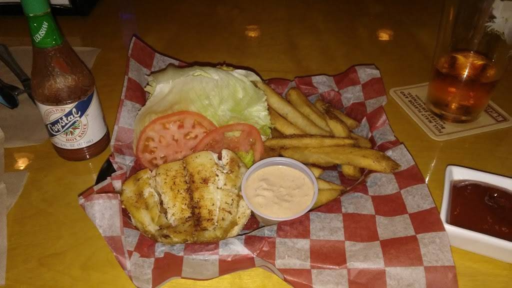 Average Joes Sports Bar & Grille | restaurant | 5858 Roosevelt Blvd, Clearwater, FL 33760, USA | 7274377340 OR +1 727-437-7340