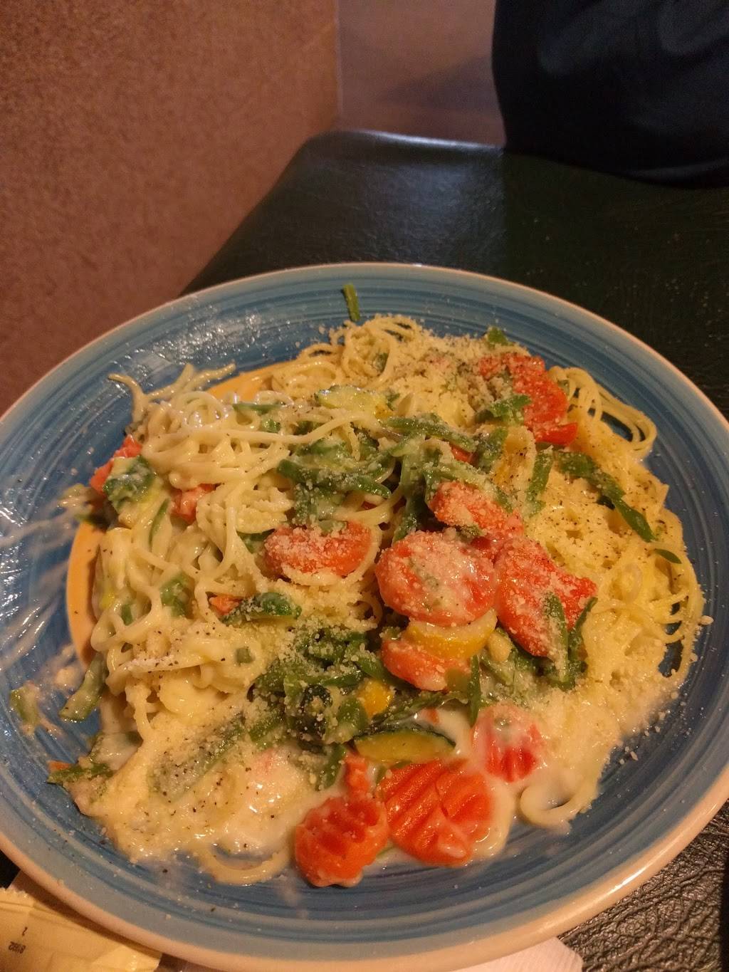 DAngelos Italian Place | restaurant | 3288 S Main St, Akron, OH 44319, USA | 3306444747 OR +1 330-644-4747