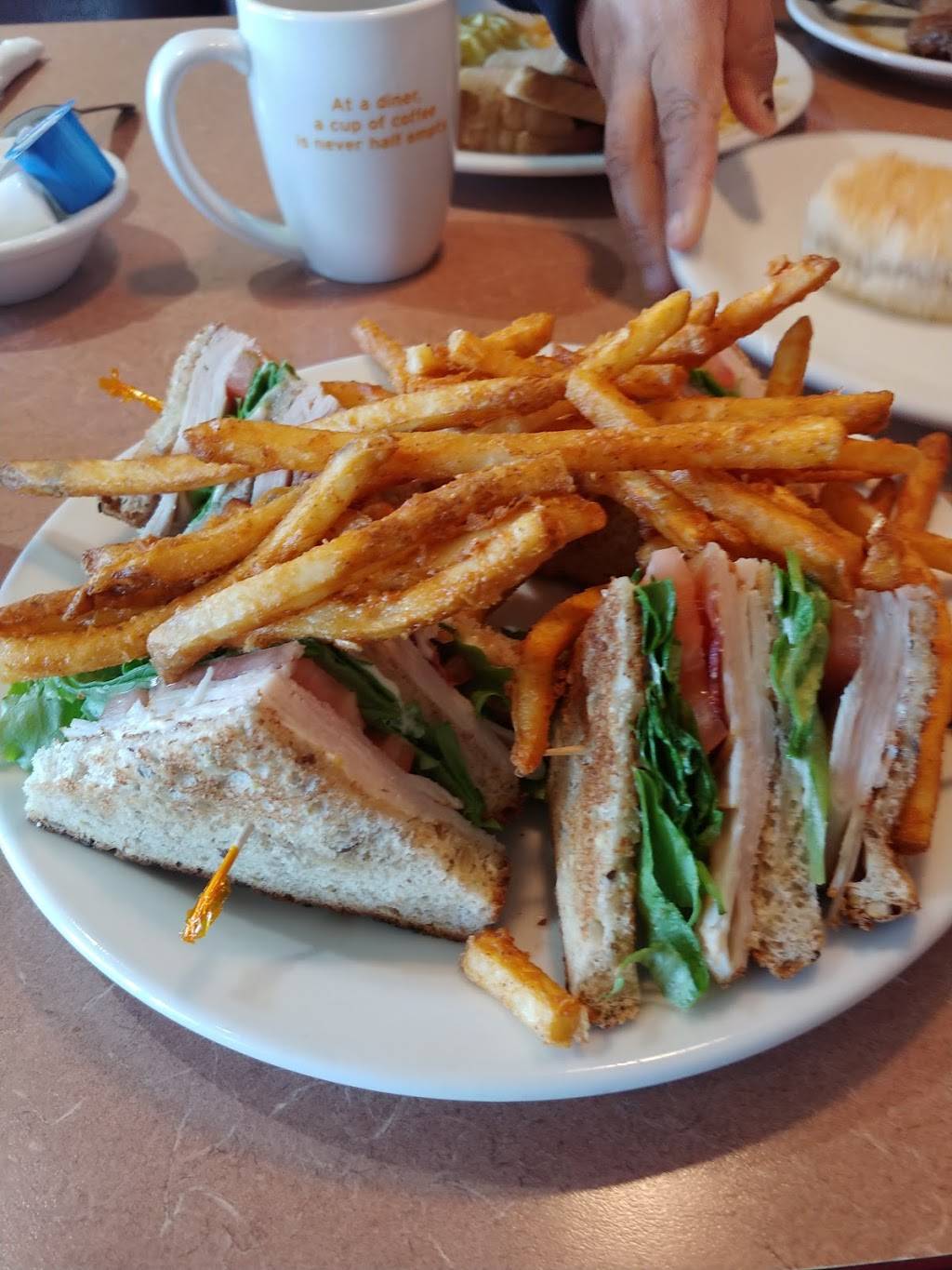 Dennys | restaurant | 2526, San Pablo, CA 94806, USA | 5102326813 OR +1 510-232-6813