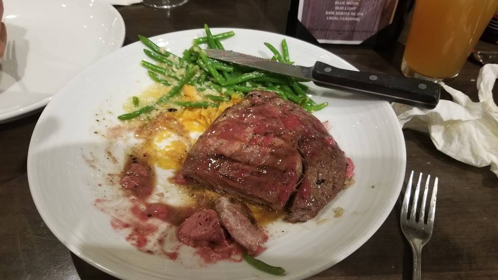 Stave Regional Kitchen and Lounge | night club | 700 Cool Springs Blvd, Franklin, TN 37067, USA | 6152616100 OR +1 615-261-6100