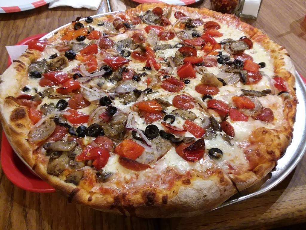 Capos Pizza | restaurant | 8522 Broadway St #105, San Antonio, TX 78217, USA | 2103621901 OR +1 210-362-1901