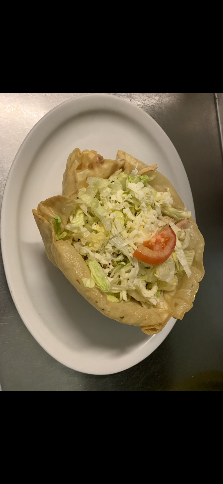 Rogelios Dine & Sleep Inn | restaurant | 34 Main St, Isleton, CA 95641, USA | 9167775878 OR +1 916-777-5878