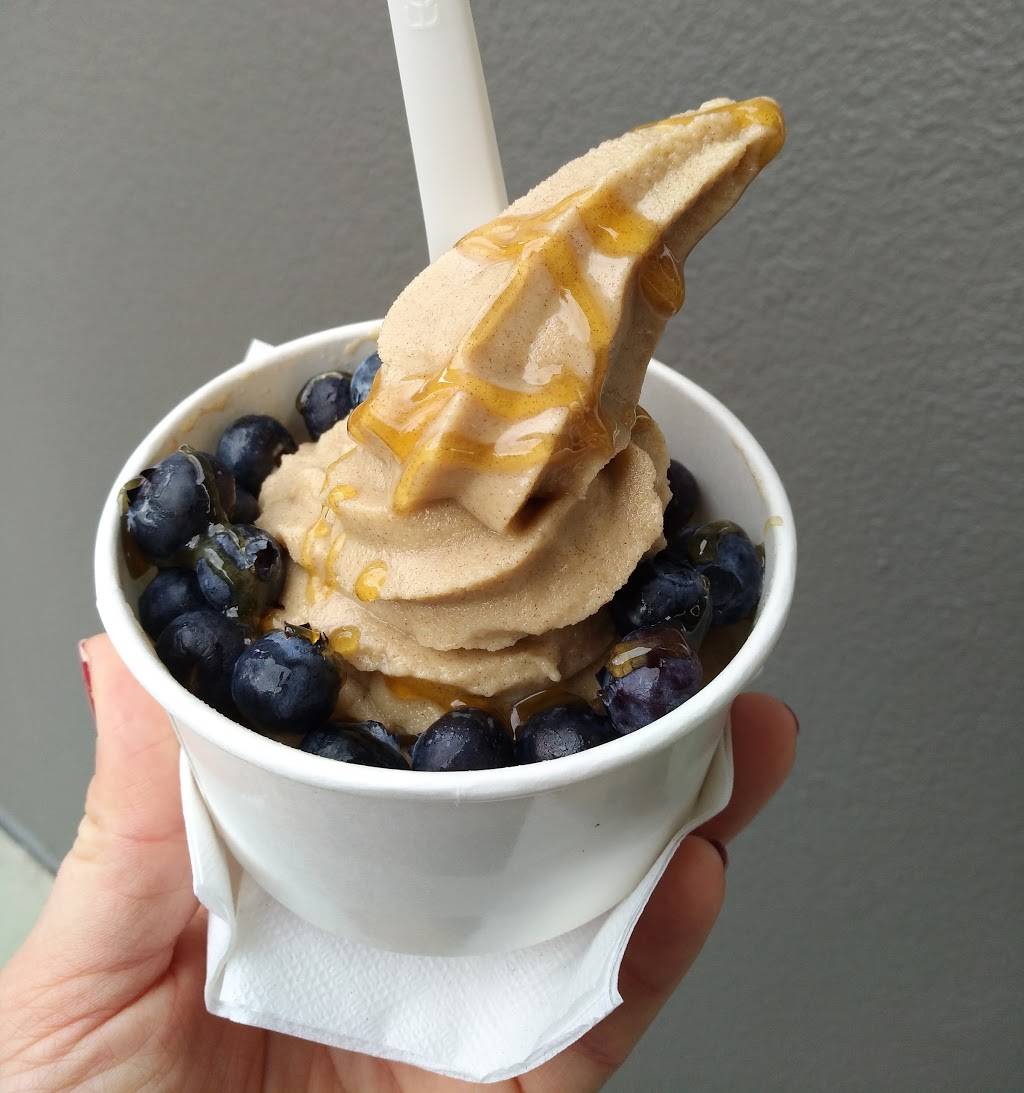 Pressed Juicery | restaurant | 604 1st Ave N # 107, Seattle, WA 98109, USA | 2062820651 OR +1 206-282-0651