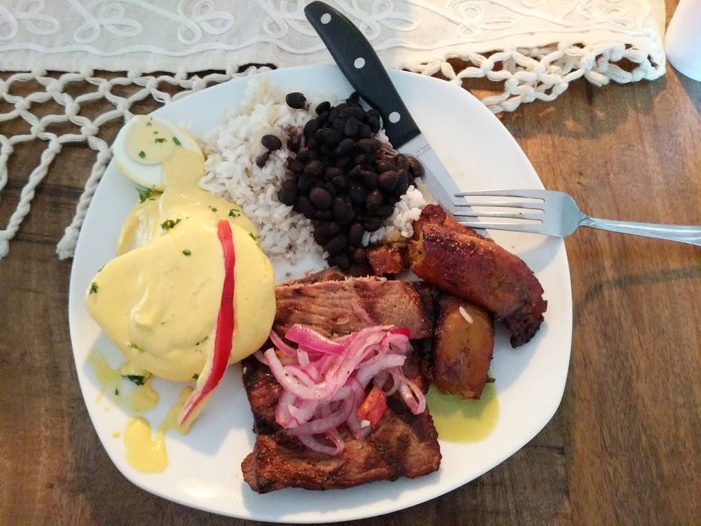 La Granja | restaurant | 1895 N Pine Island Rd, Plantation, FL 33322, USA | 9544247878 OR +1 954-424-7878