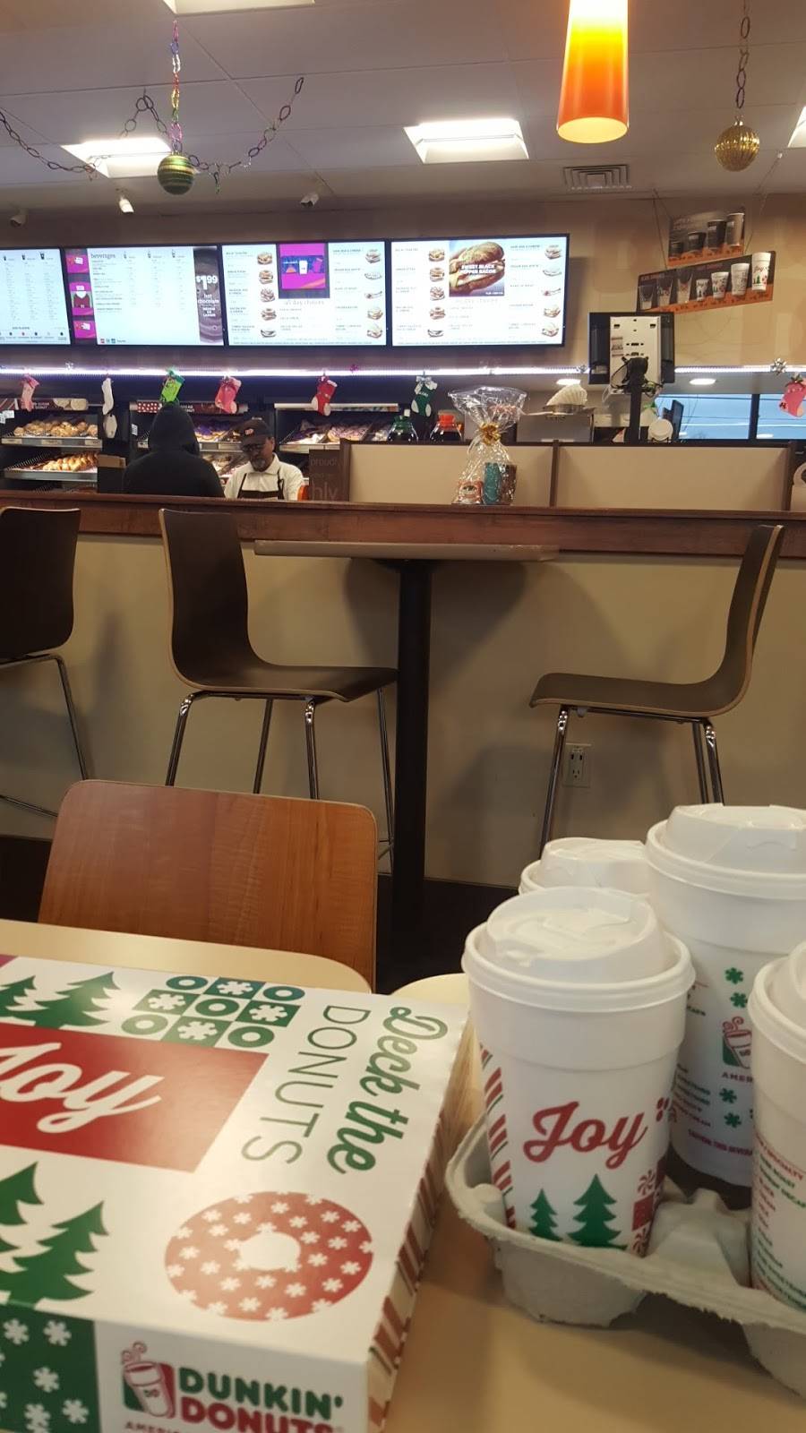 Dunkin Donuts | bakery | 8487 Fort Smallwood Rd, Pasadena, MD 21122, USA | 4104372121 OR +1 410-437-2121