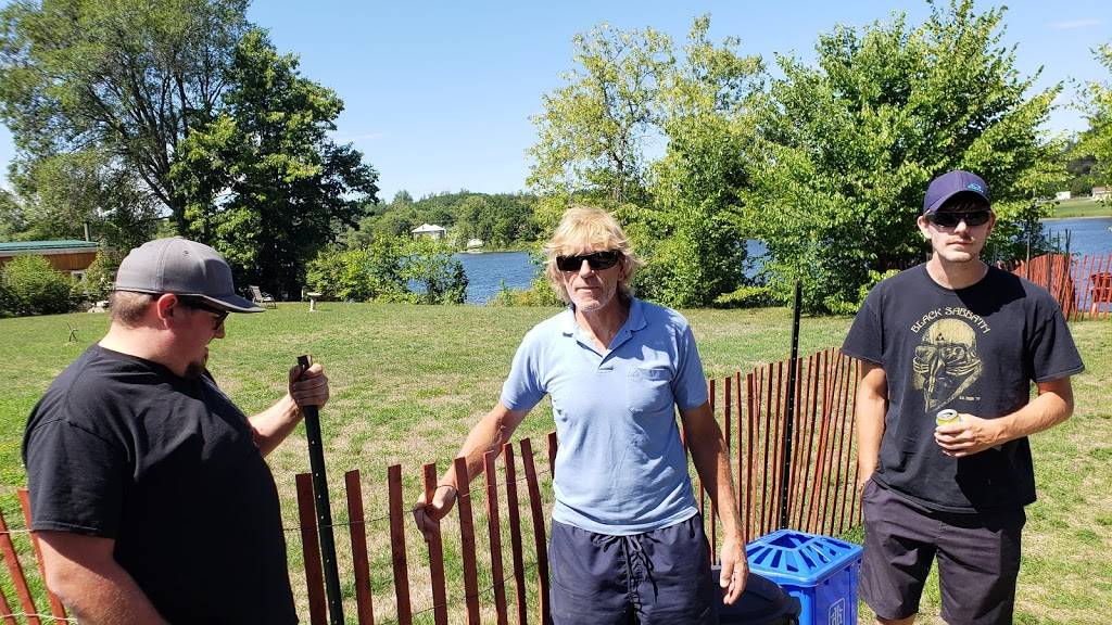 Slicks Burger Shack | restaurant | 260 Front St N, Campbellford, ON K0L 1L0, Canada | 7056329570 OR +1 705-632-9570