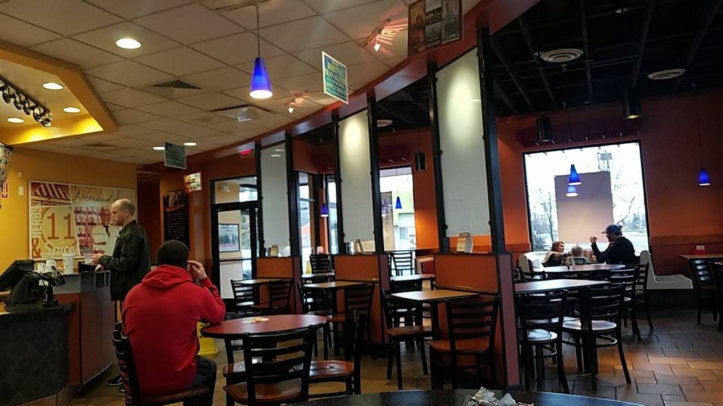 Taco Bell | meal takeaway | 44570 Michigan Ave, Canton, MI 48188, USA | 7343985341 OR +1 734-398-5341