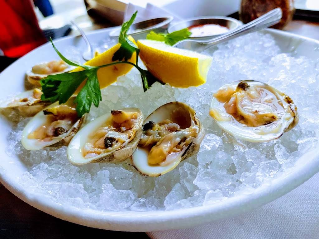 Vinnies | restaurant | 106 Commercial Blvd, Lauderdale-By-The-Sea, FL 33308, USA | 9547728111 OR +1 954-772-8111