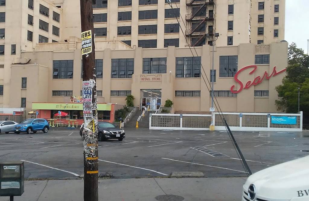 El Tropical Snack Bar | meal takeaway | 2650 E Olympic Blvd, Los Angeles, CA 90023, USA | 3239968184 OR +1 323-996-8184