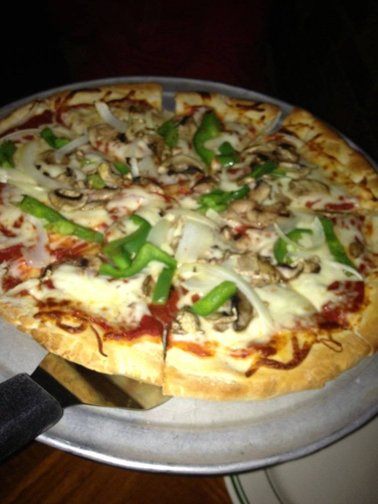Bugsys Pizza Restaurant | restaurant | 111 King St, Alexandria, VA 22314, USA | 7036830313 OR +1 703-683-0313