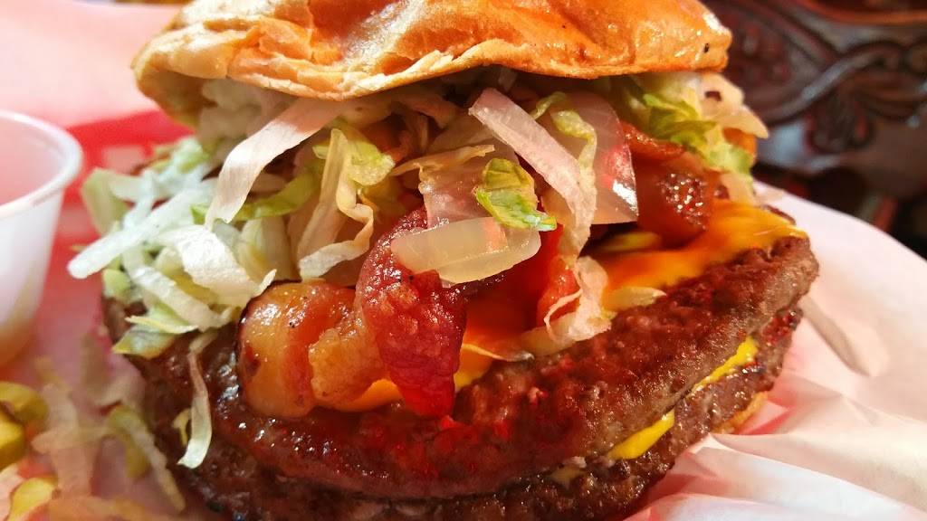 Major Goolsbys | restaurant | 340 W Kilbourn Ave, Milwaukee, WI 53203, USA | 4142713414 OR +1 414-271-3414