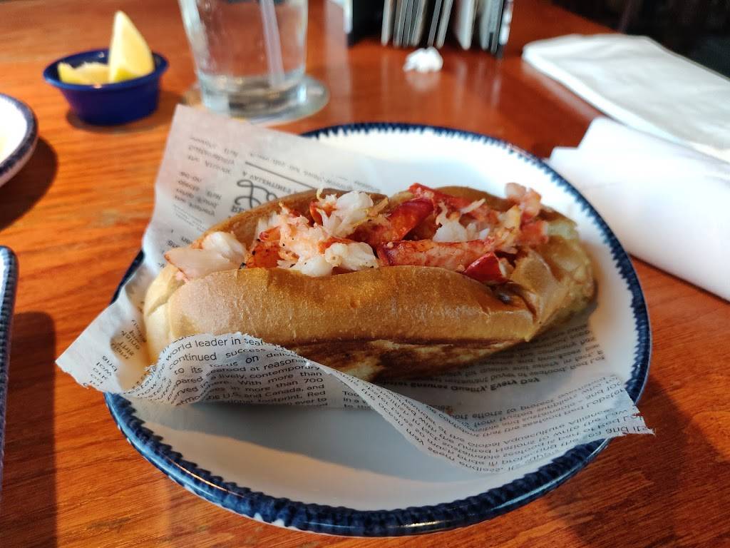 Red Lobster | restaurant | 2760 S Texas 6, Houston, TX 77082, USA | 2815979015 OR +1 281-597-9015