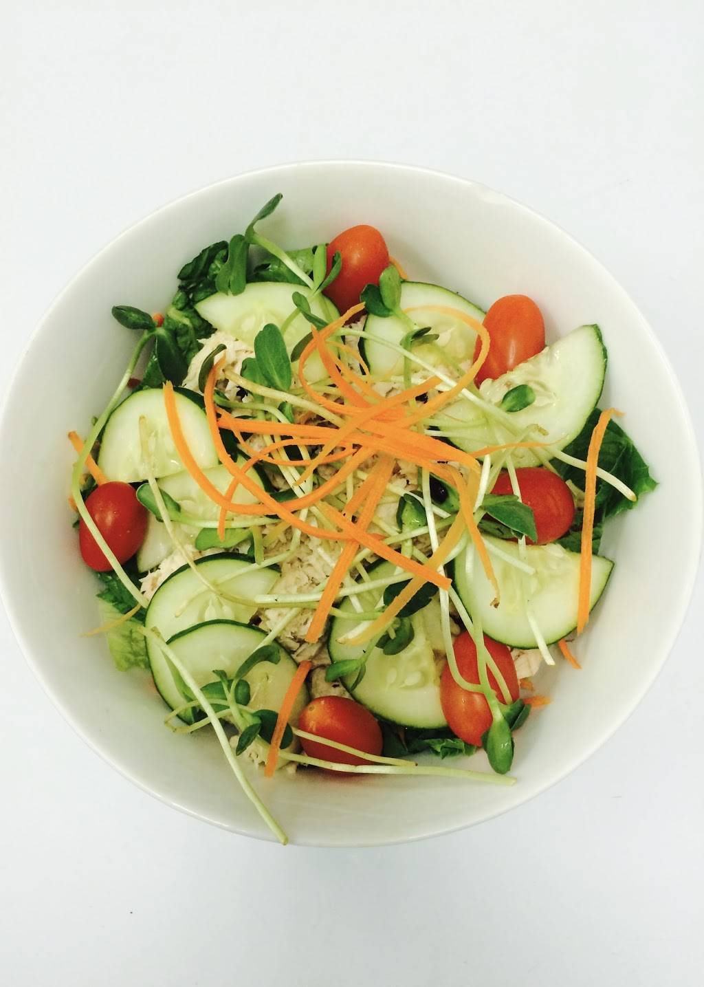 The Dancing Blender | restaurant | 121 S Orange Ave, South Orange, NJ 07079, USA | 9738215707 OR +1 973-821-5707