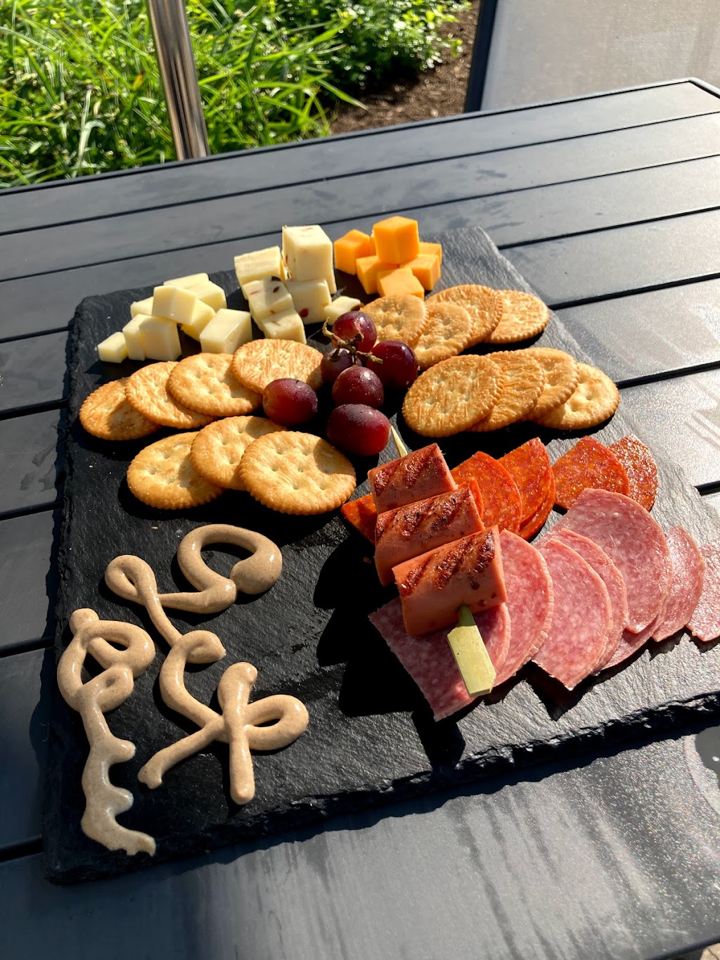 High & Low Winery + Bistro | restaurant | 588 Medina Rd, Medina, OH 44256, USA | 8444664456 OR +1 844-466-4456