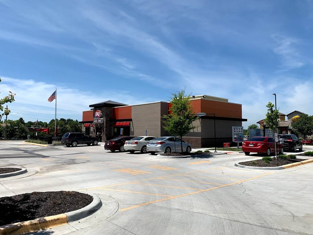 Dairy Queen Grill & Chill | restaurant | 17930 W 119th St, Olathe, KS 66061, USA | 9133969021 OR +1 913-396-9021