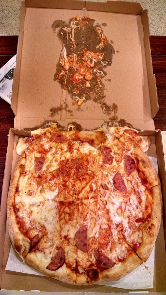 3 for 1 Pizza | restaurant | 3353 The Credit Woodlands, Mississauga, ON L5C 2K1, Canada | 9052757536 OR +1 905-275-7536