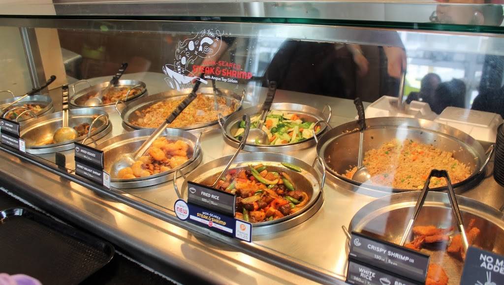 Panda Express | restaurant | 100 Universal City Plaza, Universal City, CA 91608, USA | 8186223775 OR +1 818-622-3775