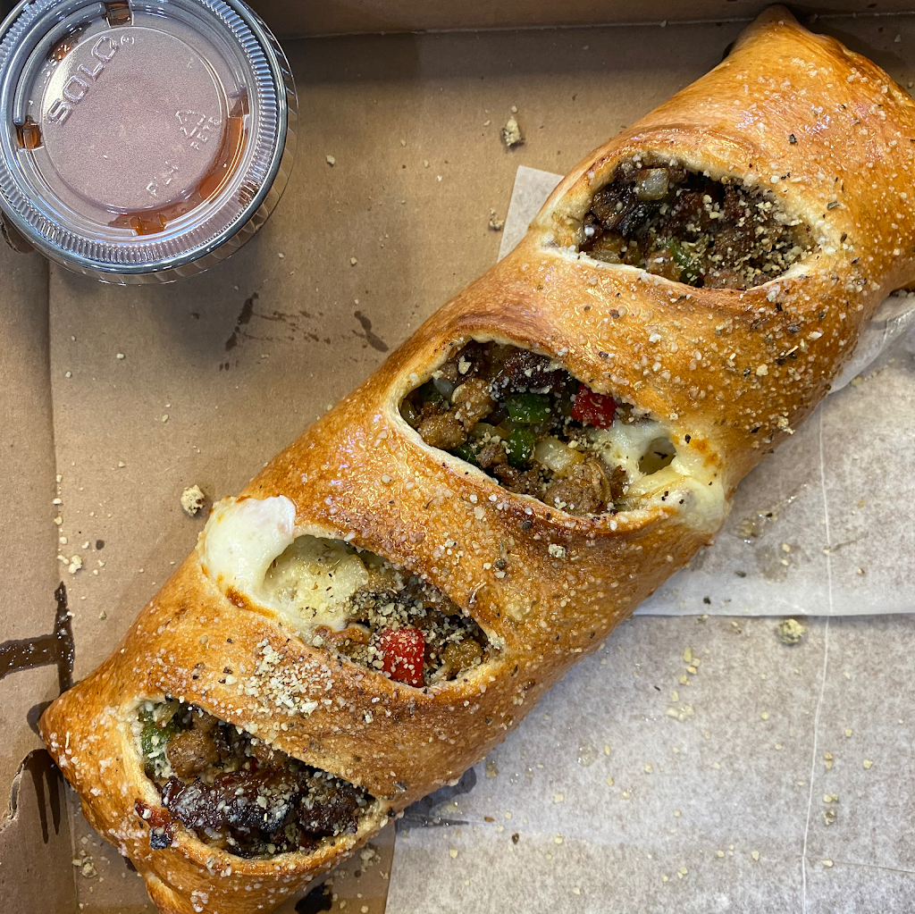 Litalien Pizza and Pasta | restaurant | 665 Newtown Rd suite #110, Virginia Beach, VA 23462, USA | 7575245652 OR +1 757-524-5652