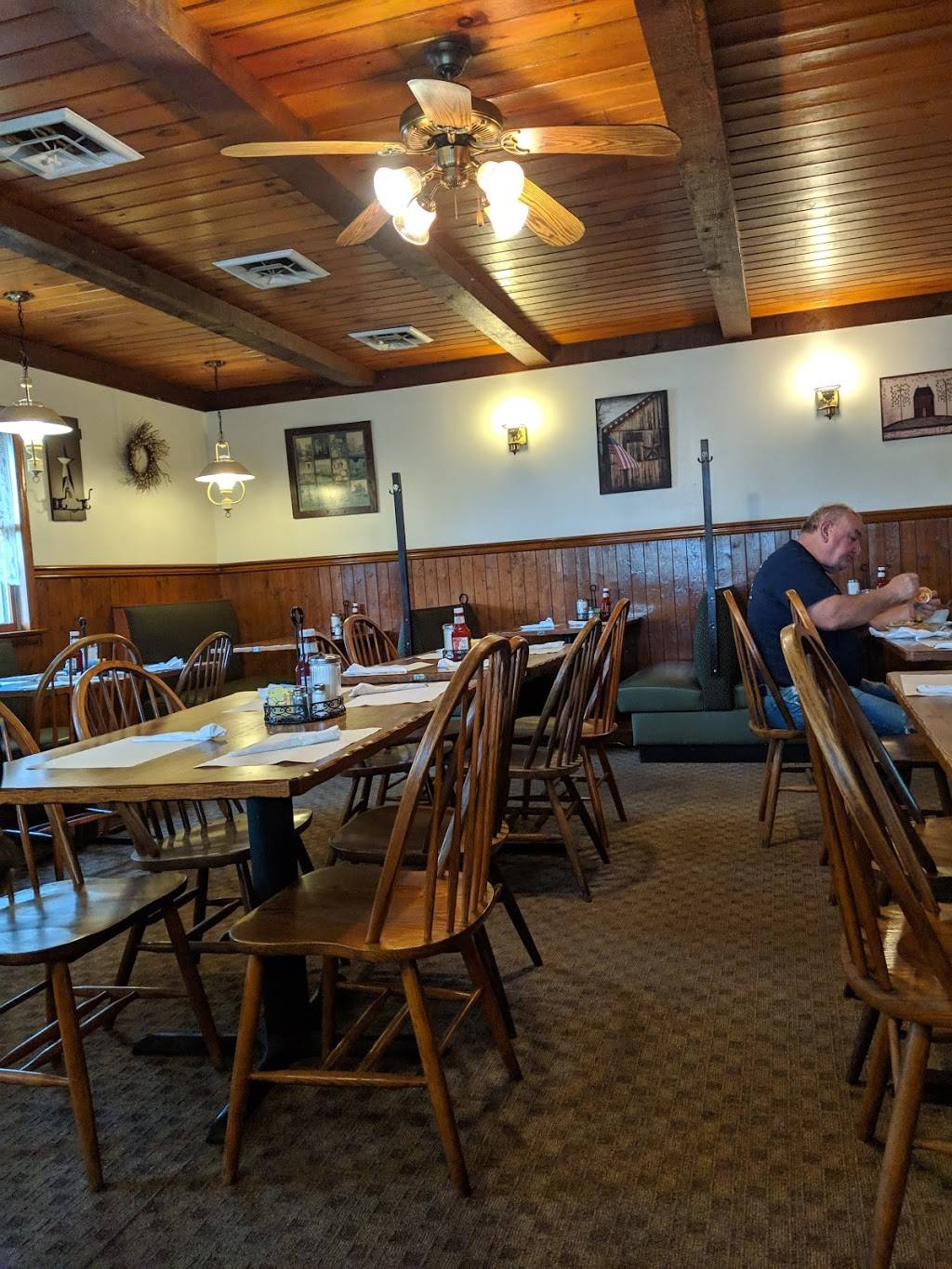 Happy Diner And Family Resturant | restaurant | 2083 W Penn Pike, Andreas, PA 18211, USA | 5703864333 OR +1 570-386-4333