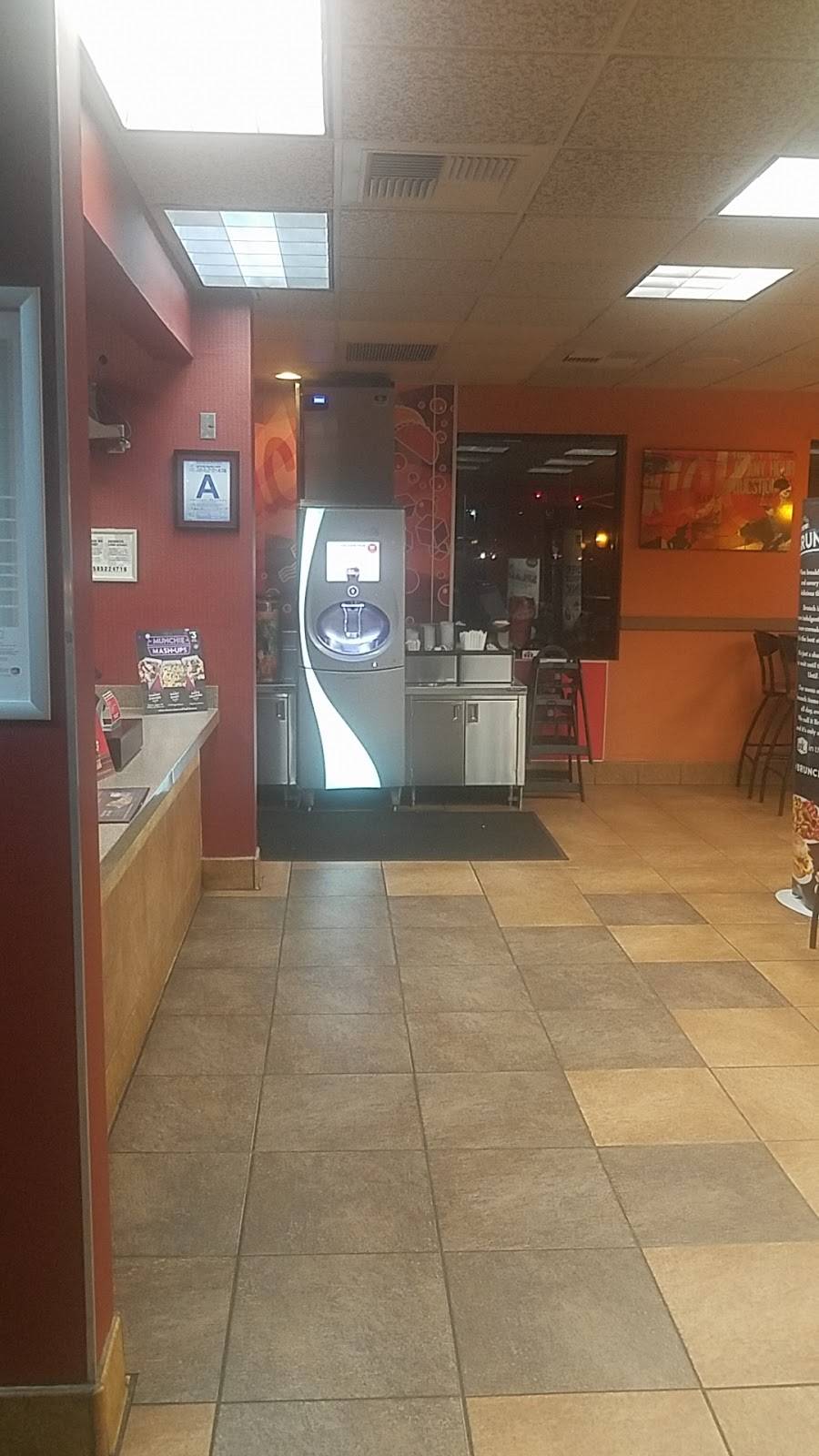 Jack in the Box | restaurant | 13850 Peyton Dr, Chino Hills, CA 91709, USA | 9094651803 OR +1 909-465-1803