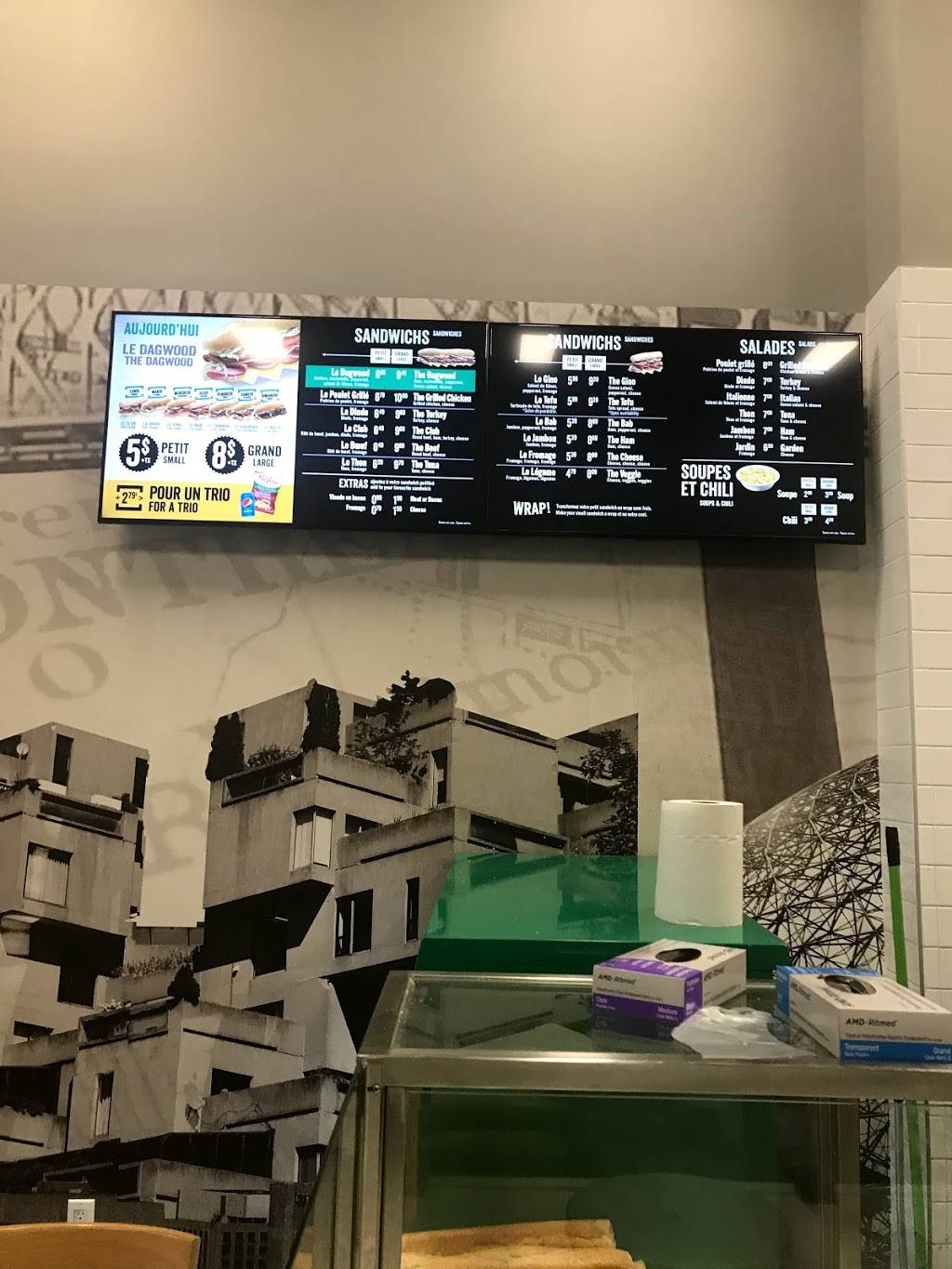 Dagwoods La Sandwicherie | restaurant | 3343 Boulevard des Sources, Dollard-des-Ormeaux, QC H9B 1Z8, Canada | 5146852046 OR +1 514-685-2046