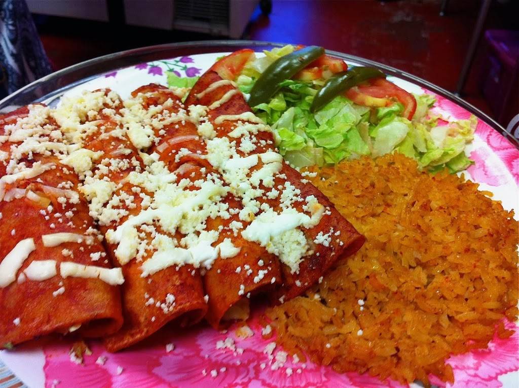 Los Gueros Taqueria | restaurant | 929 S Vine Ave, Tyler, TX 75701, USA | 9035268226 OR +1 903-526-8226