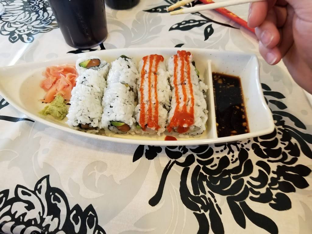 Yoshi Japanese Restaurant | restaurant | 1510 Blue Ridge Blvd, Seneca, SC 29672, USA | 8648885088 OR +1 864-888-5088