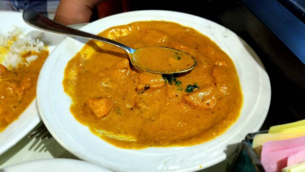 Brahma Bull North & South Indian Cuisine | restaurant | 3050 W Shaw Ave #108, Fresno, CA 93711, USA | 5597576125 OR +1 559-757-6125