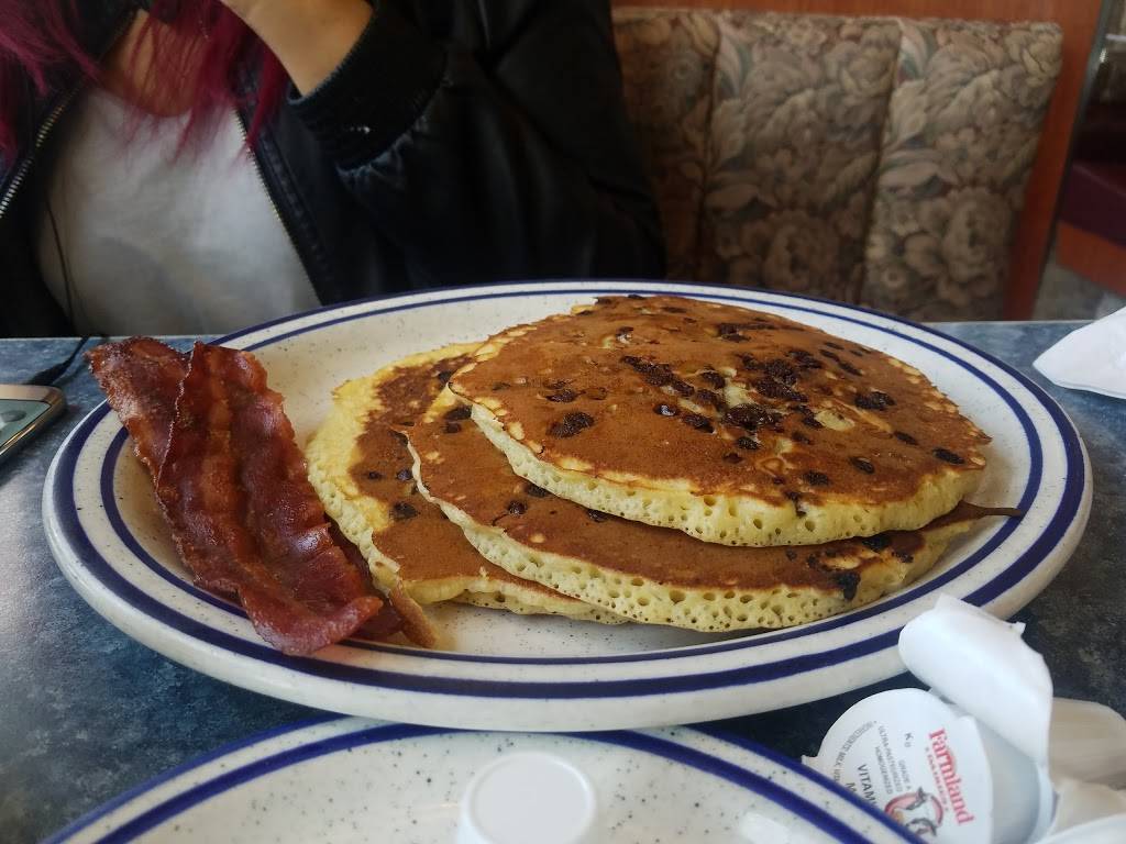 New Hyde Park Diner | restaurant | 160 Hillside Avenue, New Hyde Park, NY 11040, USA | 5163542022 OR +1 516-354-2022